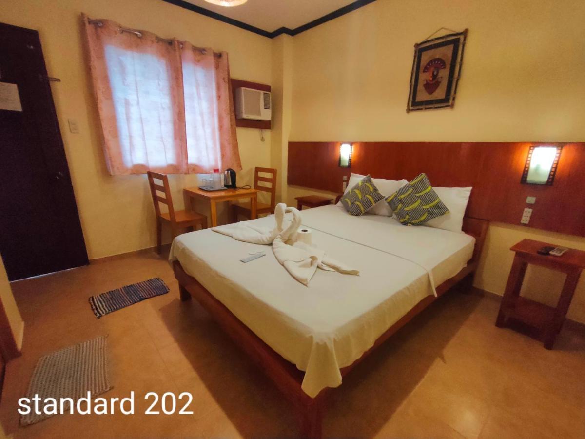 Hotel Sulu Plaza à Manoc-Manoc Extérieur photo