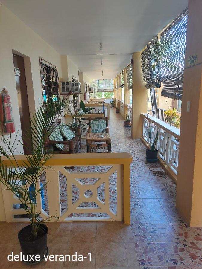 Hotel Sulu Plaza à Manoc-Manoc Extérieur photo