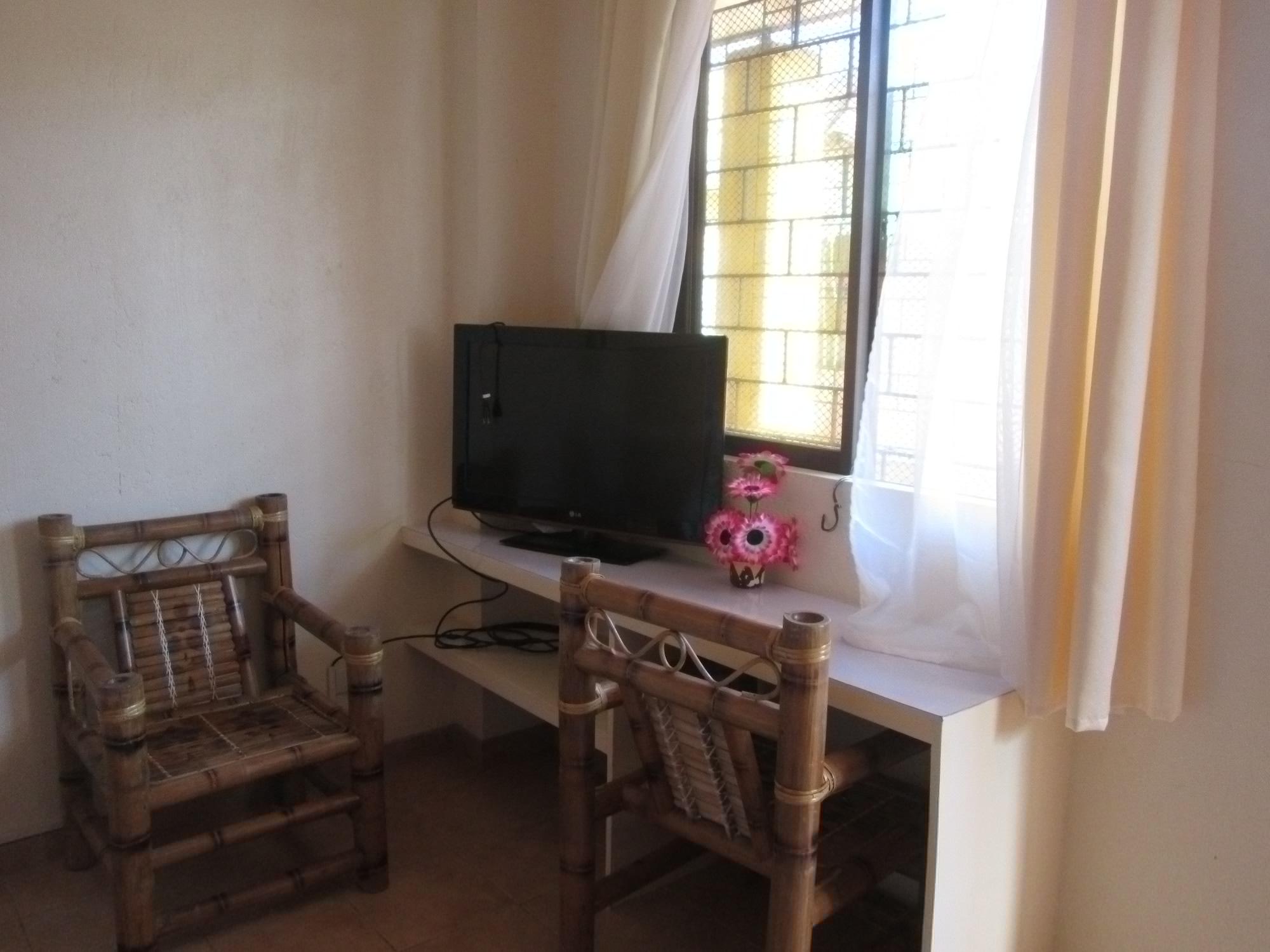 Hotel Sulu Plaza à Manoc-Manoc Extérieur photo