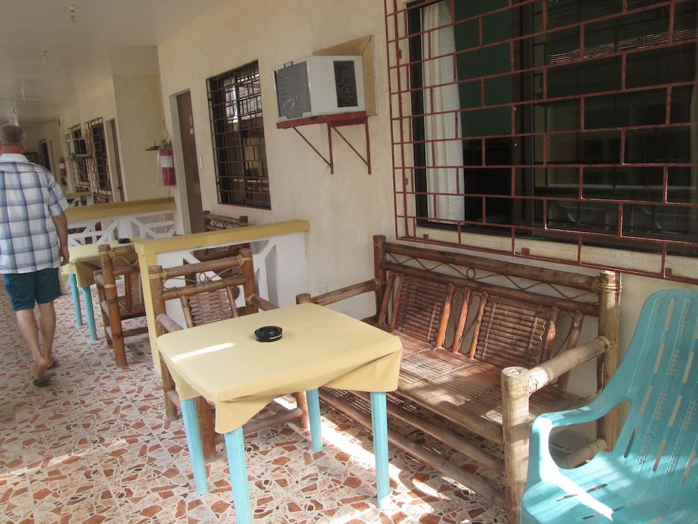 Hotel Sulu Plaza à Manoc-Manoc Extérieur photo