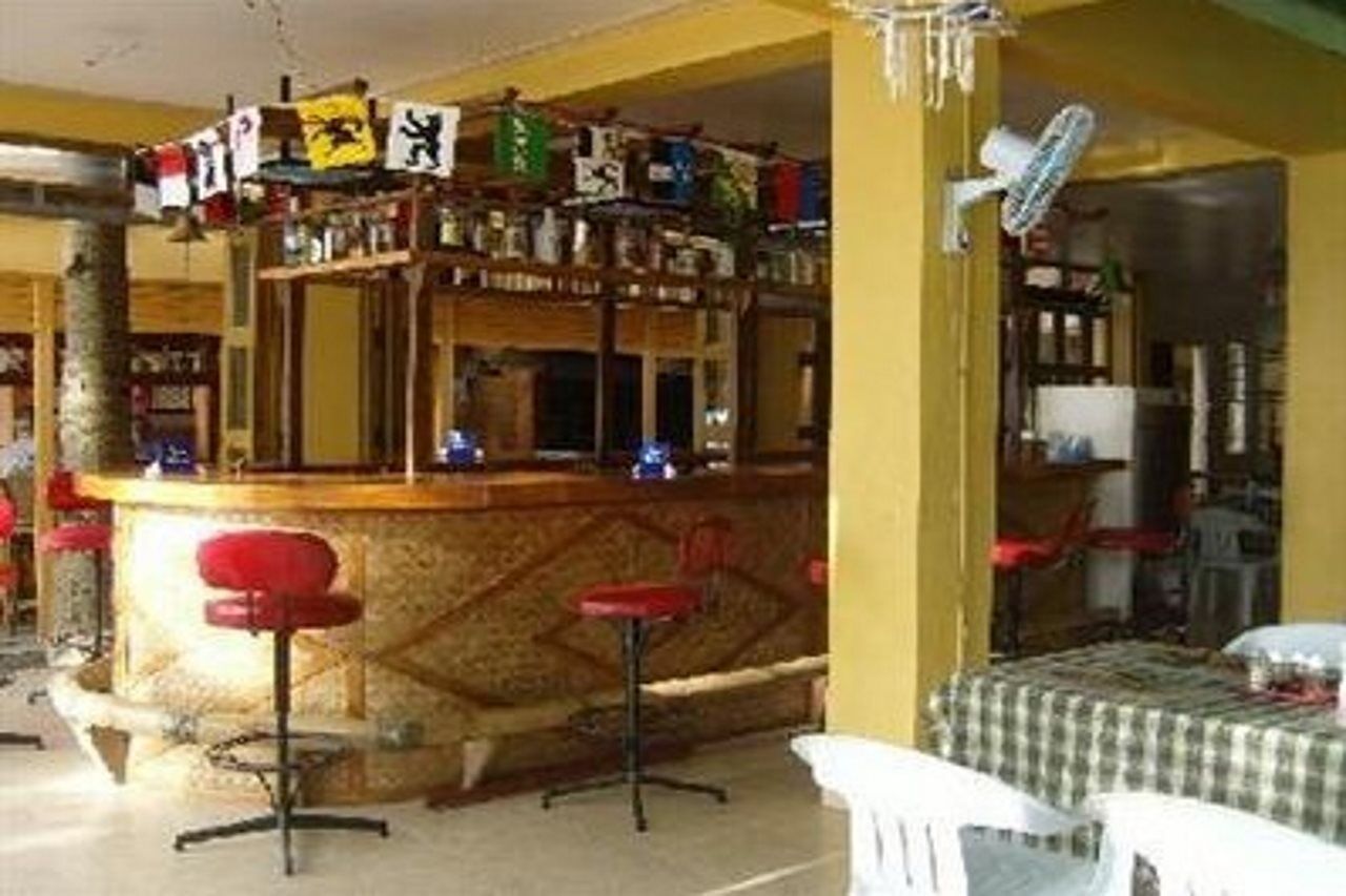 Hotel Sulu Plaza à Manoc-Manoc Extérieur photo