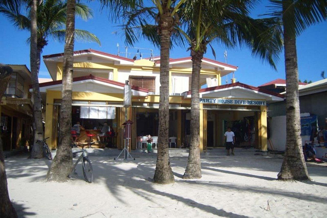 Hotel Sulu Plaza à Manoc-Manoc Extérieur photo